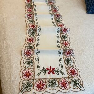 Elegant Floral Embroidered Table Runner